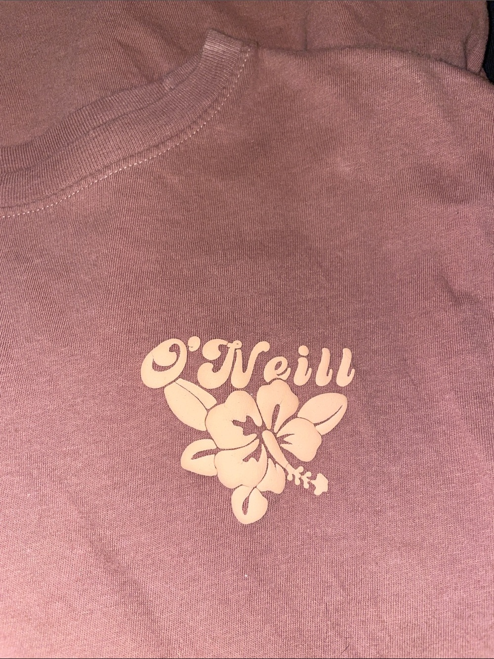 O'Neill Oversized Dusty Rose Tee with peach Floral Logo